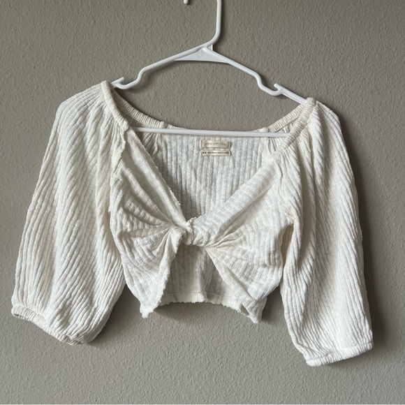 Urban Outfitters Lena Twist Front Top - Picture 5 of 8